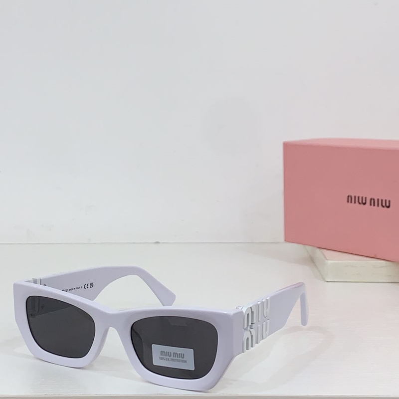 Miu miu Sunglasses